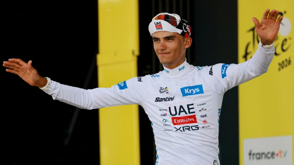 ¡Seguirá en la élite! El mexicano Isaac del Toro renueva contrato con UAE Team Emirates hasta 2031
