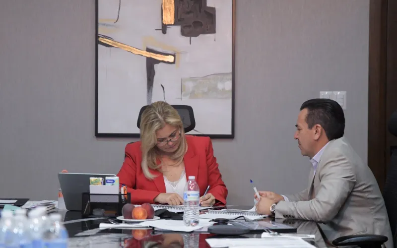 Maru Campos da seguimiento a plan de obra pública en la entidad