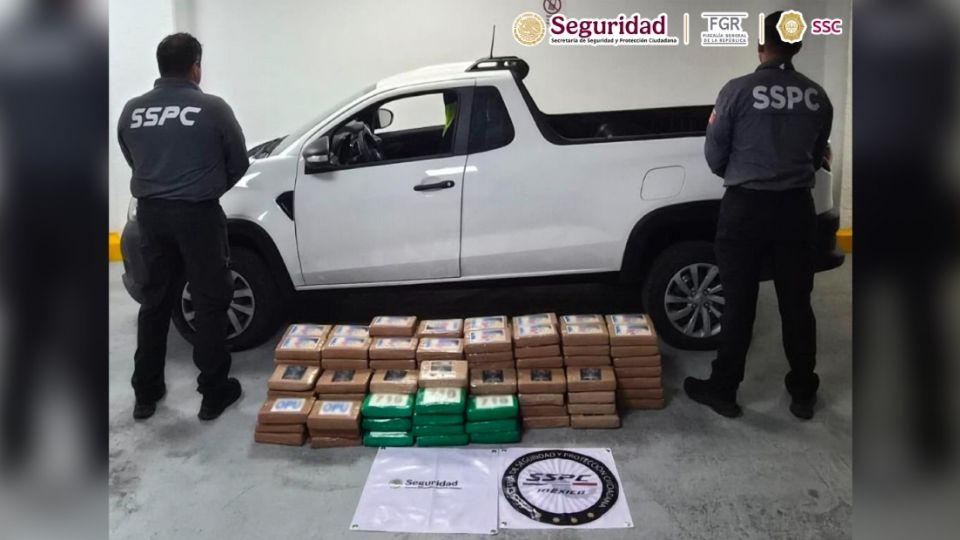 Cae sujeto que transportaba 217 kilogramos de cocaína en un automóvil en la México-Cuernavaca