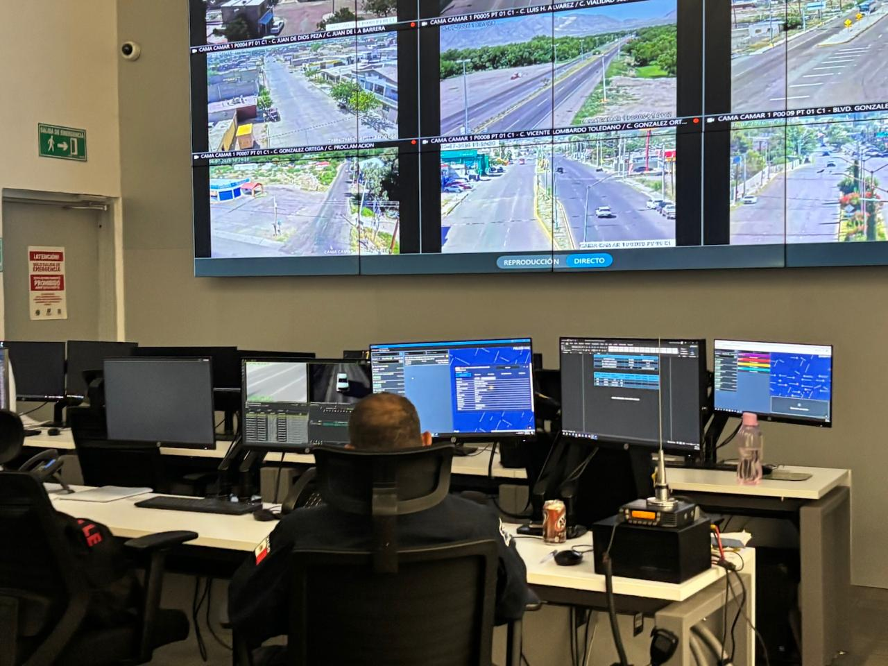Llamadas falsas y solicitudes de información ocupan el 911; reportan 355 casos improcedentes
