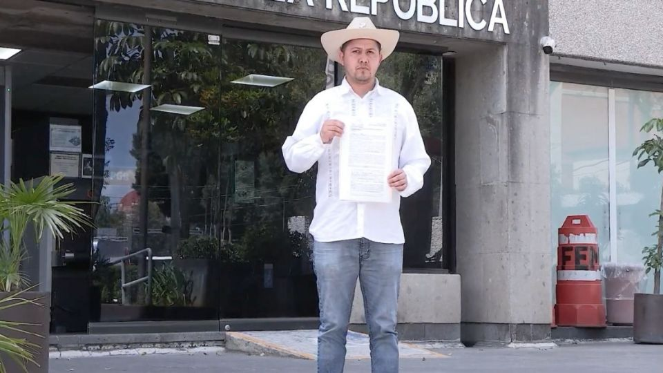 Regidor de Uruapan denuncia al hermano de Carlos Manzo por delincuencia organizada
