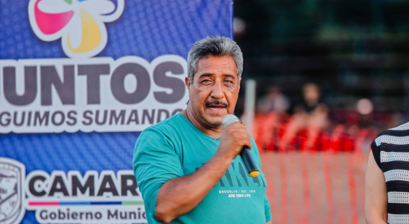 Ciudadanos agradecen al Presidente Municipal Jorge  Aldana por la renovacion del campo 11X11 de la DEPORTIVA LUIS JARAMILLO